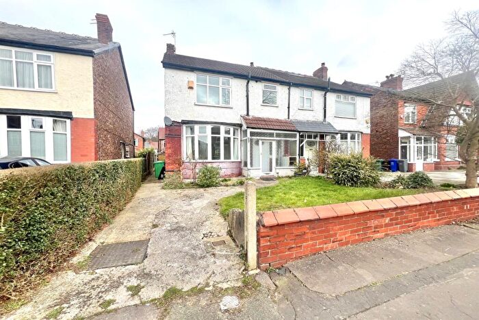 3 Bedroom Semi-Detached House To Rent In Orchard Road East, Northenden, M22
