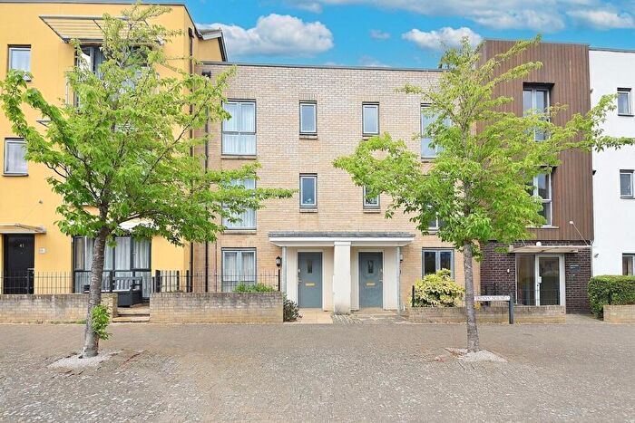 3 Bedroom Terraced House For Sale In Station Square, St. Neots, PE19