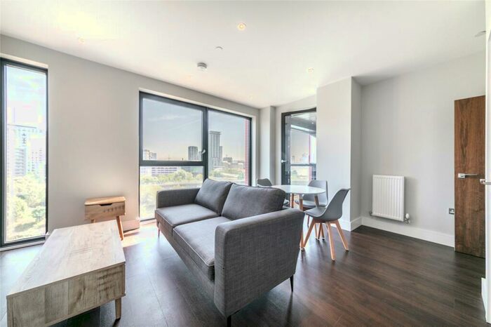 1 Bedroom Apartment To Rent In Avalon Point, Silvocea Way, London, E14