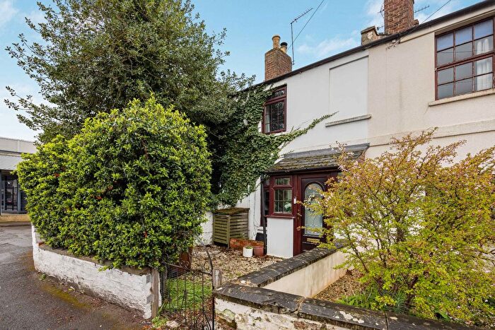 3 Bedroom Detached House For Sale In Alstone Lane, Cheltenham, Gloucestershire, GL51