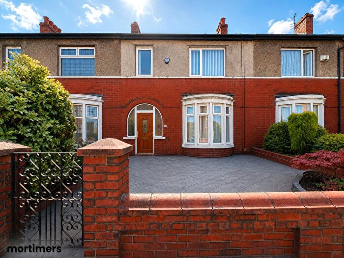 3 Bedroom Terraced House For Sale In Queens Road, Accrington, Lancashire, BB5