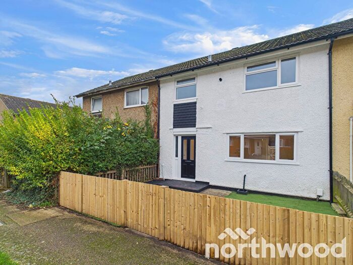 3 Bedroom Terraced House For Sale In Brenchley Close, South Ashford, Ashford, TN23