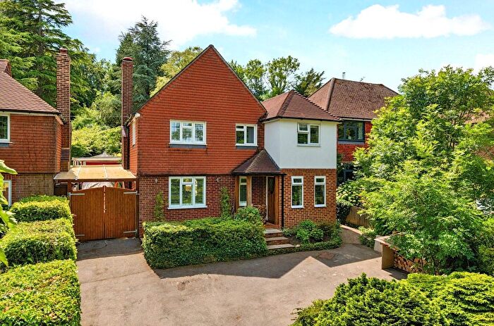 4 Bedroom Detached House For Sale In Guildford, Surrey, GU2
