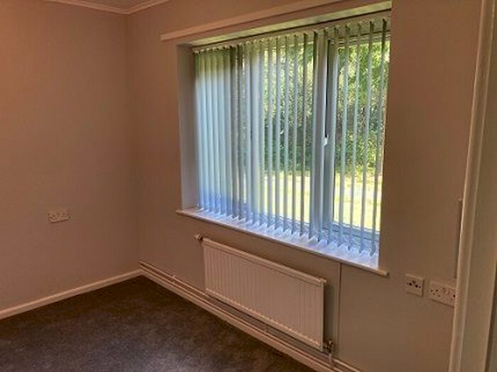 1 Bedroom Flat To Rent In Albion Street, Blackburn, BB2