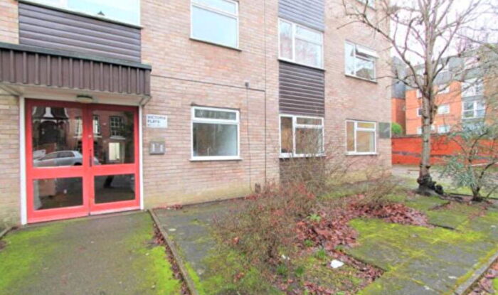 1 Bedroom Apartment For Sale In Albert Road, Leicester, LE2