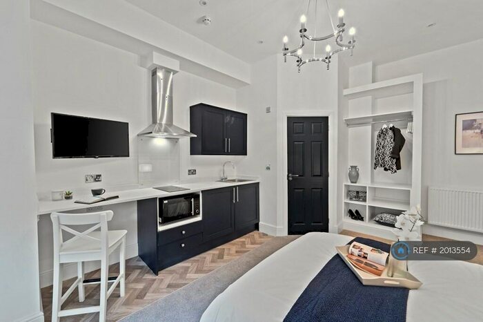 Studio To Rent In Uttoxeter New Road, Derby, DE22