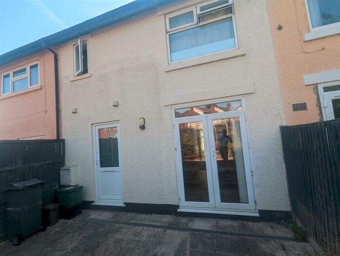 1 Bedroom Apartment To Rent In Sherwell Road, Bristol, BS4