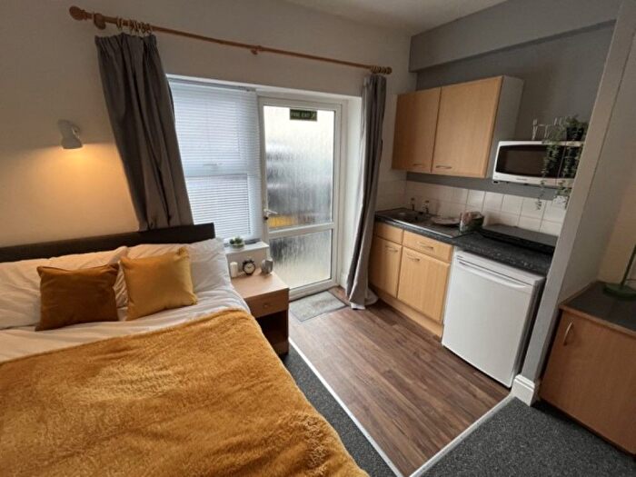 1 Bedroom Studio To Rent In Bowden Hall, Plymouth, PL4
