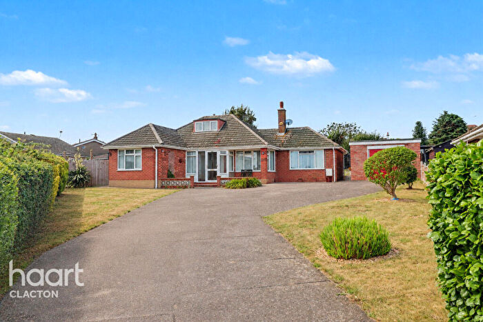 4 Bedroom Detached Bungalow For Sale In Willow Way, Harwich, CO12