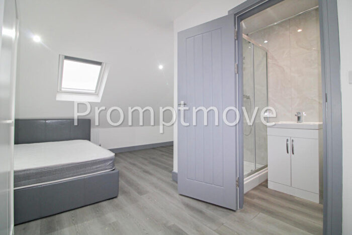 Studio To Rent In Ashcroft Road Luton, LU2