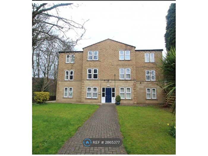 1 Bedroom Flat To Rent In Kingsmill Lane, Huddersfield, HD1