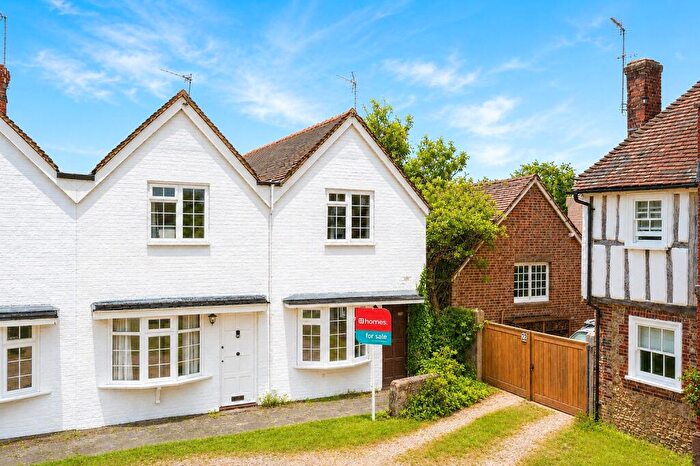 2 Bedroom Terraced House For Sale In The Spain, Petersfield, Hampshire, GU32