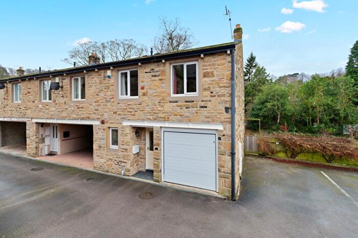 3 Bedroom Parking For Sale In Townley Mews, Carleton, Skipton, North Yorkshire, BD23