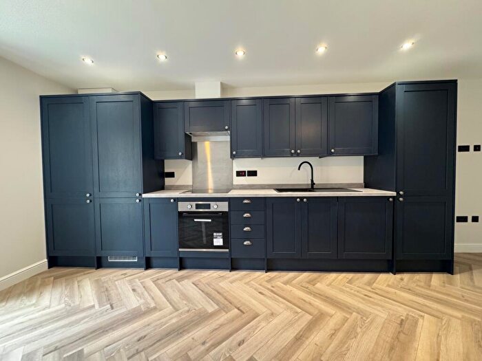 1 Bedroom Flat To Rent In Burlington Place, Eastbourne, BN21