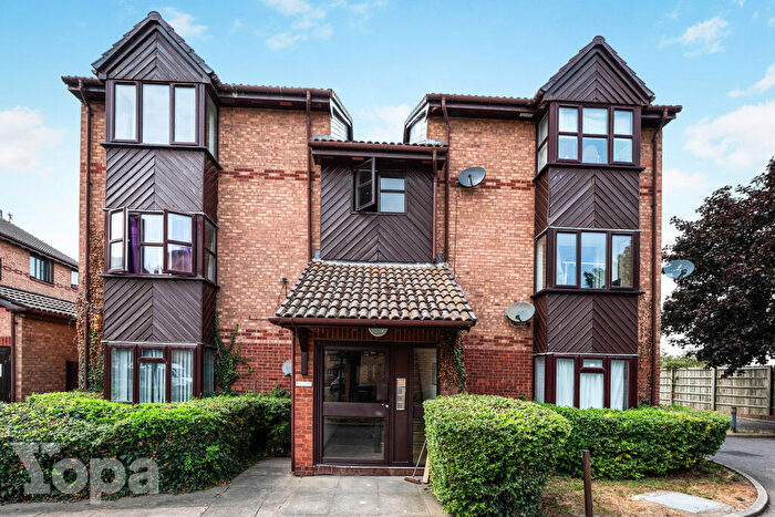 Apartment For Sale In Farley Road, Gravesend, DA12