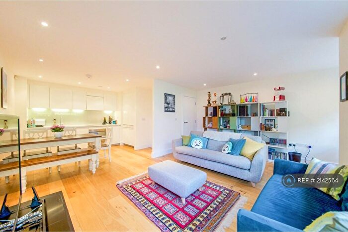 2 Bedroom Flat To Rent In Tiltman Place, London, N7