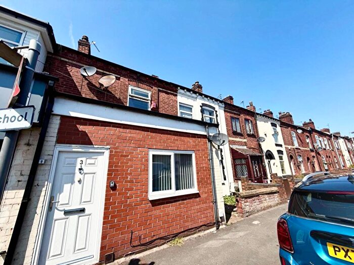 2 Bedroom Terraced House For Sale In Pendlebury Road, Swinton, M27