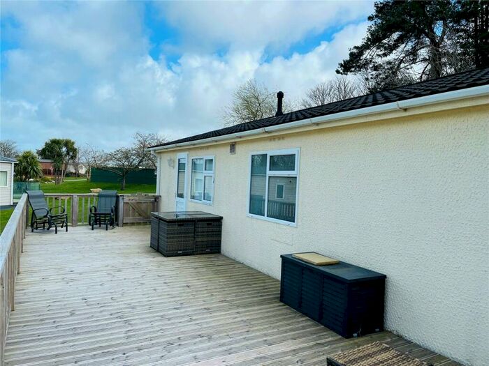 3 Bedroom Bungalow For Sale In Dinas Country Club, Trefdraeth, Dinas Cross, Newport, SA42