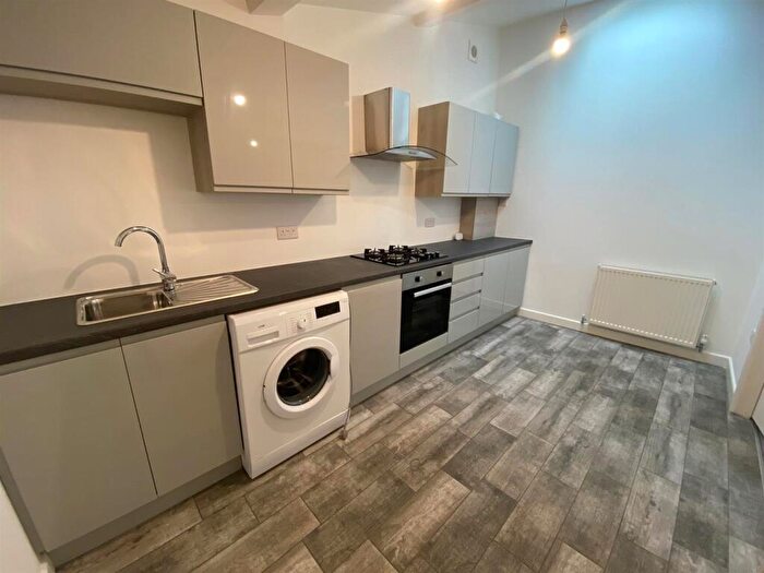 1 Bedroom Terraced Bungalow To Rent In Corporation Street, Sowerby Bridge, HX6