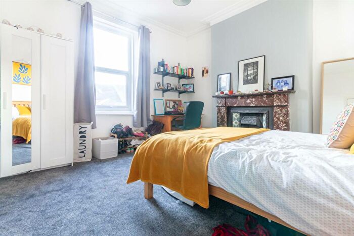5 Bedroom Terraced House To Rent In Simonside Terrace, Heaton, NE6