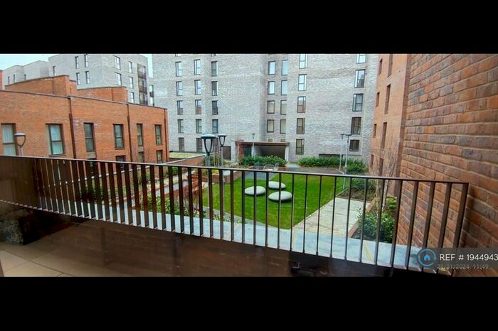 2 Bedroom Flat To Rent In Kentfield Street, Barking, IG11