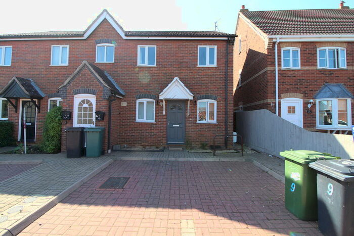 2 Bedroom Flat To Rent In Beech Lane, Eye, Peterborough, PE6