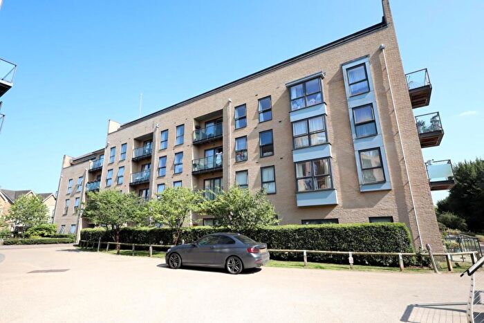 2 Bedroom Apartment To Rent In The Embankment, Nash Mills Wharf, Hemel Hempstead, HP3