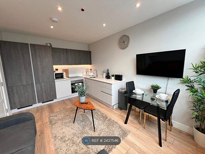 1 Bedroom Flat To Rent In College Road, Harrow, HA1