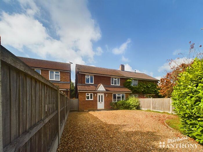 3 Bedroom Semi-Detached House For Sale In Soulbury Road, Stewkley, LU7