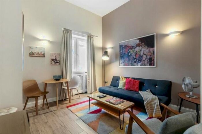 1 Bedroom Flat To Rent In Westbourne Gardens, London, W2