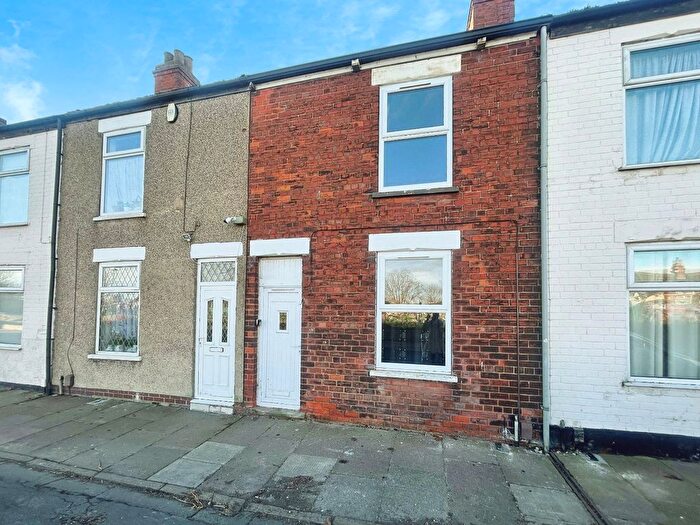 2 Bedroom Terraced House To Rent In Haven Avenue, Grimsby, Lincolnshire, DN31
