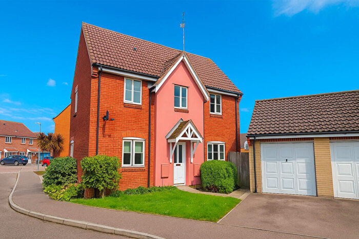 3 Bedroom Detached House For Sale In Horsley Drive, Gorleston, NR31