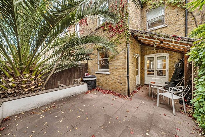 4 Bedroom Property To Rent In Marcia Road, Bermondsey, London, SE1