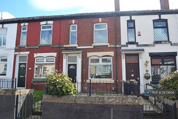 3 Bedroom Terraced House To Rent In Tonge Moor Road, Bolton, BL2