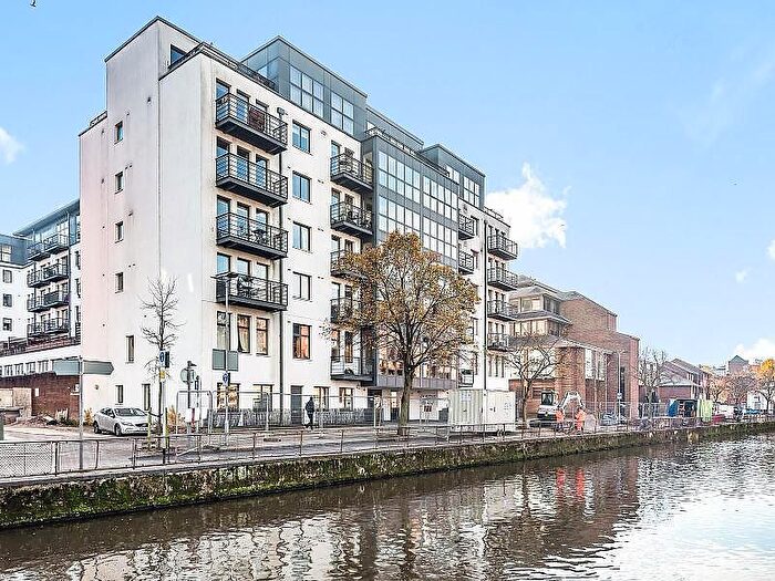 1 Bedroom Flat To Rent In Queens Wharf, Reading, RG1