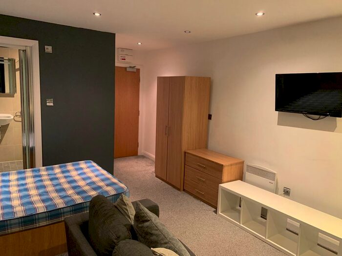 Studio To Rent In Flat, Bracken House, Manchester, M1