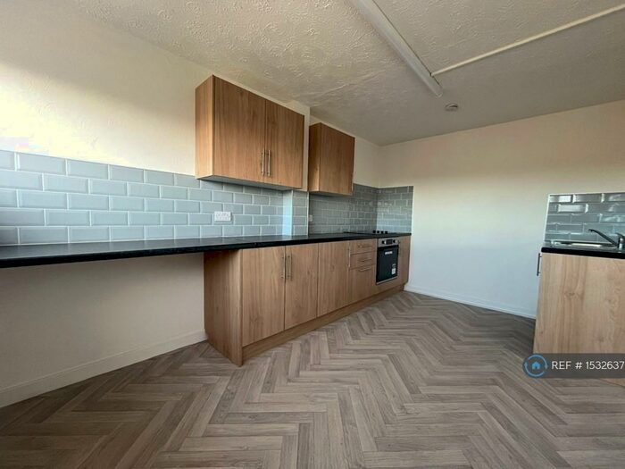 1 Bedroom Flat To Rent In Bridge Court, Stoke-On-Trent, ST4