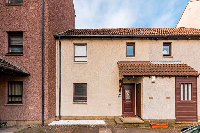2 Bedroom Terraced House For Sale In Electra Place, Portobello, EH15