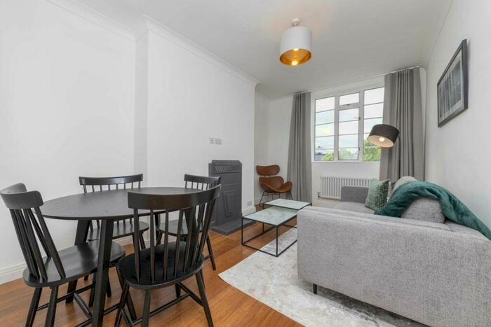 2 Bedroom Flat To Rent In Pentonville Road, Islington, N1