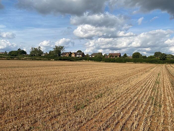 Farm Land For Sale In Lot - Land At Byfield, Daventry, Northamptonshire, NN11