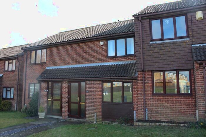 2 Bedroom Terraced House To Rent In Hazelwood Avenue, Eastbourne, BN22