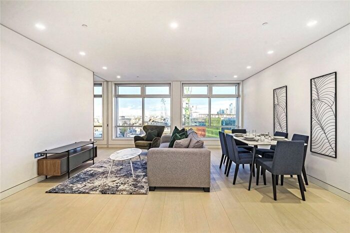2 Bedroom Flat To Rent In New Oxford Street, London, WC1A