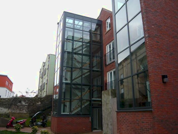 2 Bedroom Flat To Rent In West Street, Old Market, Bristol, BS2