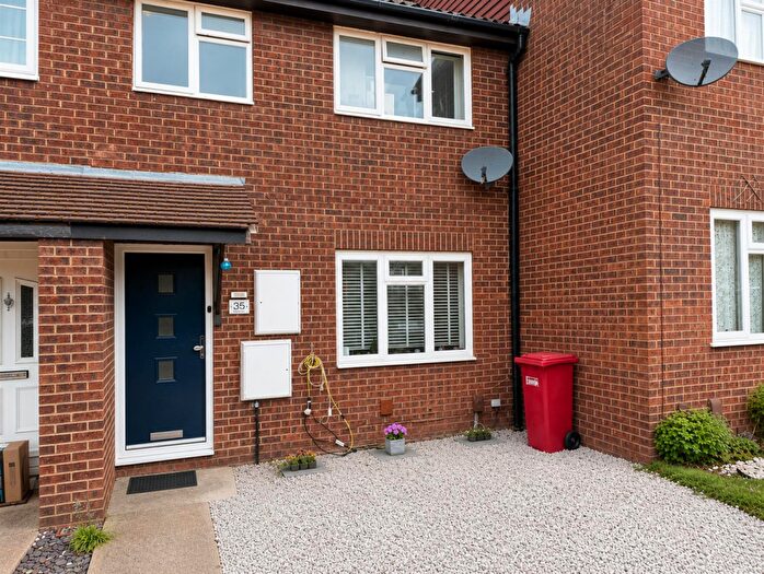 3 Bedroom Terraced House For Sale In Avebury, Cippenham, Slough, SL1
