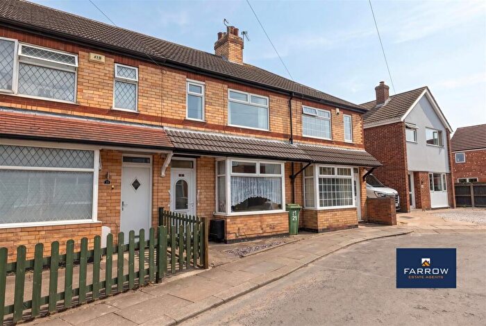 3 Bedroom Terraced House For Sale In Lombard Street, Grimsby, DN34