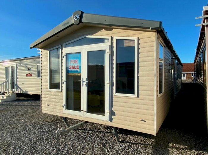3 Bedroom Caravan For Sale In Cowden, Hull, HU11