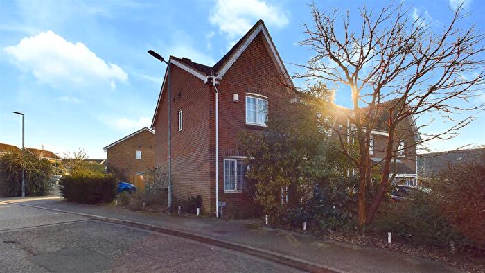 2 Bedroom End Of Terrace House For Sale In Great Stockwood Road, Cheshunt, EN7