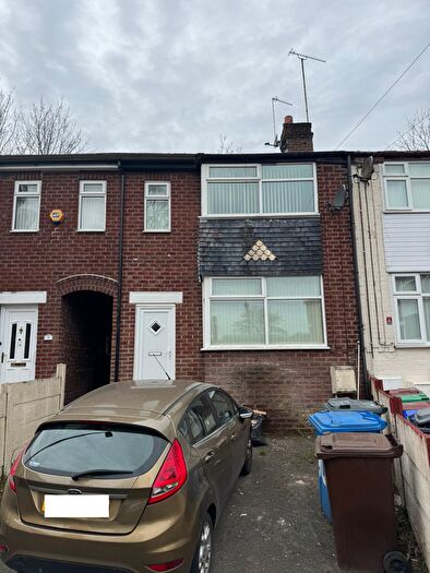 3 Bedroom Terraced House To Rent In Saxelby Drive, Manchester, M8