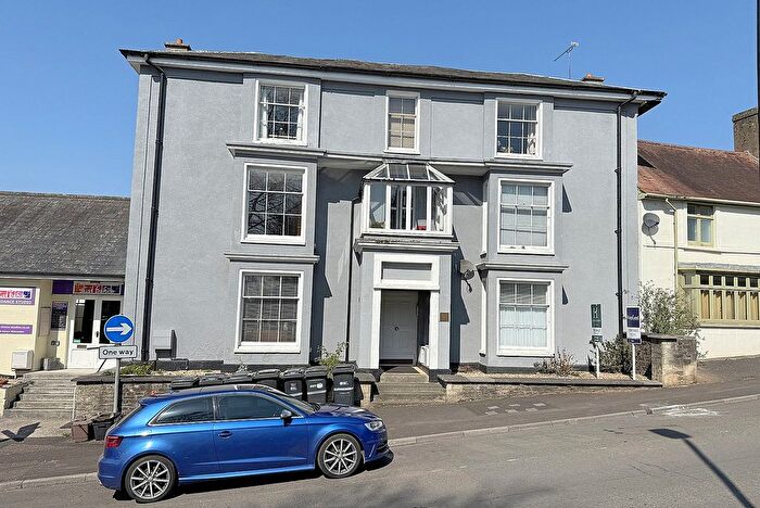 2 Bedroom Flat To Rent In Church Street, Wincanton, BA9