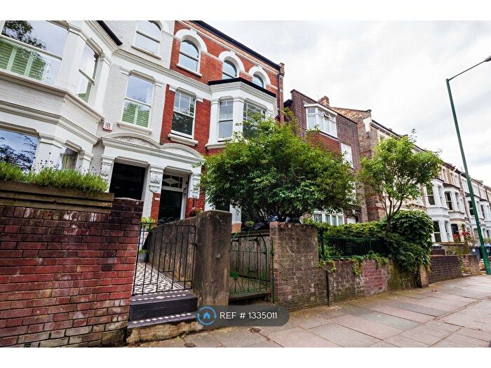 1 Bedroom Flat To Rent In Queens Park, London, NW6